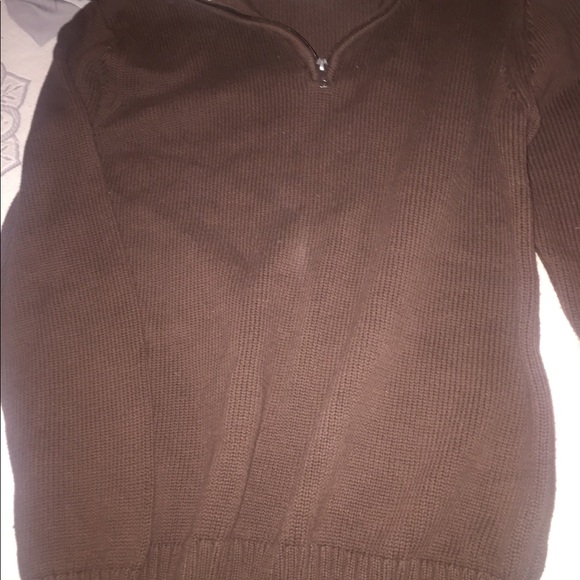 Cherokee Brown Sweater. - Picture 3 of 3